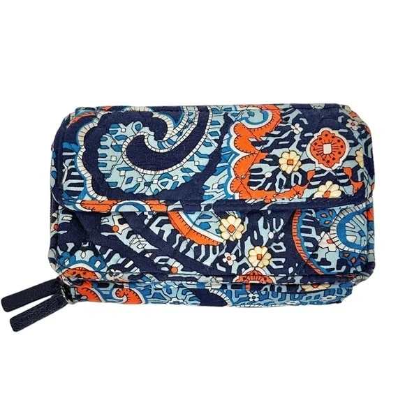 5/$30 VERA BRADLEY Travel Bundle Set - Picture 6 of 11